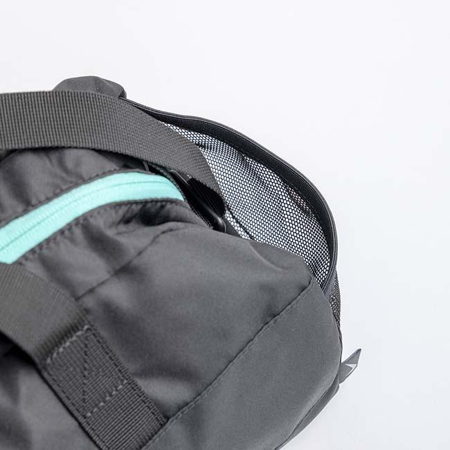 ナイキ(NIKE) 2026 SS ジュニア ボストンプールバッグ 16L ショルダーストラップ付き スイムバッグ 水泳 男子 女子 1994041-1456 ブラック×ホワイト(26y4m) | NIKE | 04