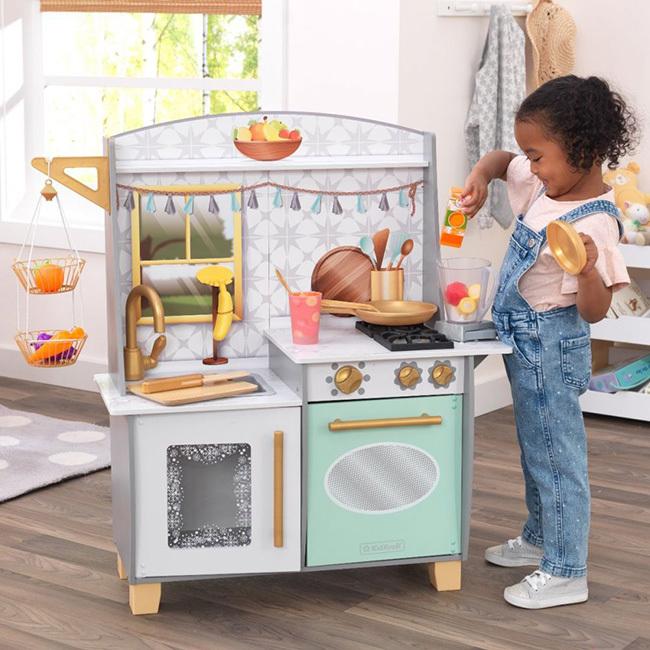 本格キッチンでリアルおままごと  キッドクラフト(KidKraft) フレッシュスムージー プレイキッチン ※お客様組立商品※ 20071 コストコ(22y2m)コストコの画像