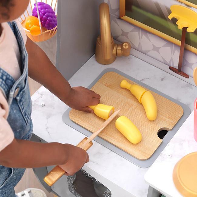 本格キッチンでリアルおままごと  キッドクラフト(KidKraft) フレッシュスムージー プレイキッチン ※お客様組立商品※ 20071 コストコ(22y2m)コストコの画像