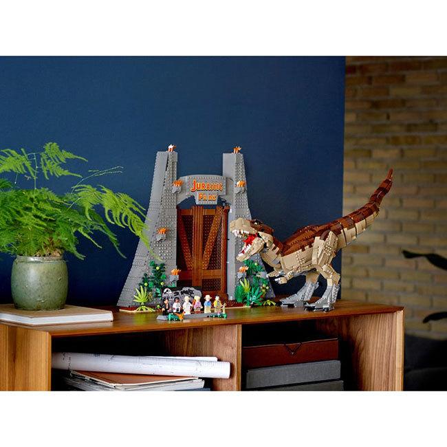 レゴ Lego Jurassic World ジュラシック パーク T レックスが大暴れ 21y2m アミュゼスポーツ 通販 Yahoo ショッピング