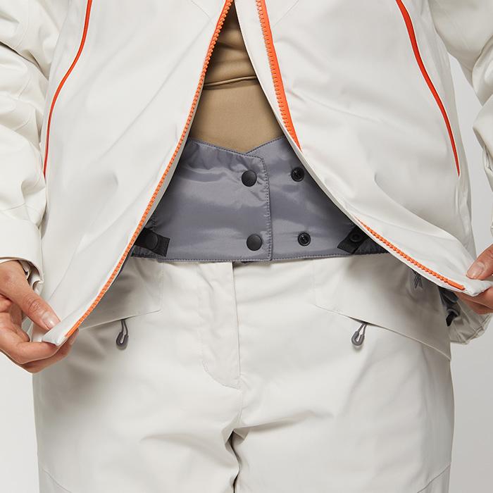 GOLDWIN GW13301 W's G-Solid Color Hooded Jacket 23-24モデル GOLDWIN GW13301 W's G-Solid Color Hooded Jacket 23-24モデル