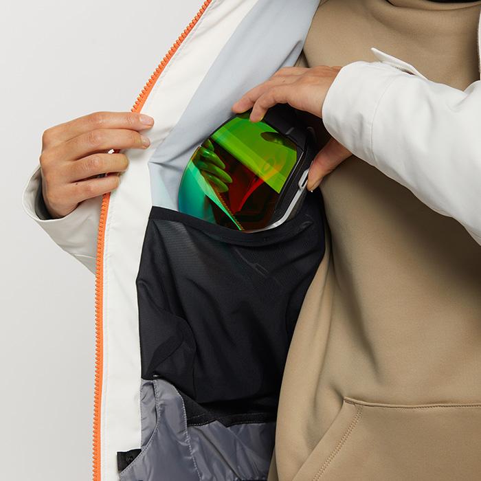 GOLDWIN GW13301 W's G-Solid Color Hooded Jacket 23-24モデル GOLDWIN GW13301 W's G-Solid Color Hooded Jacket 23-24モデル