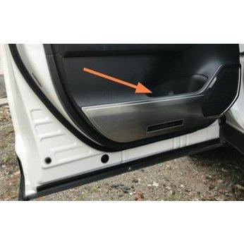 人気定番 TOYOTA トヨタ RAV4 50系 ドアアンチキックプレート 装飾カバー 汚れ防止 汚れ防止 シルバー ブラック 取り付け簡単 おしゃれ 2色展開