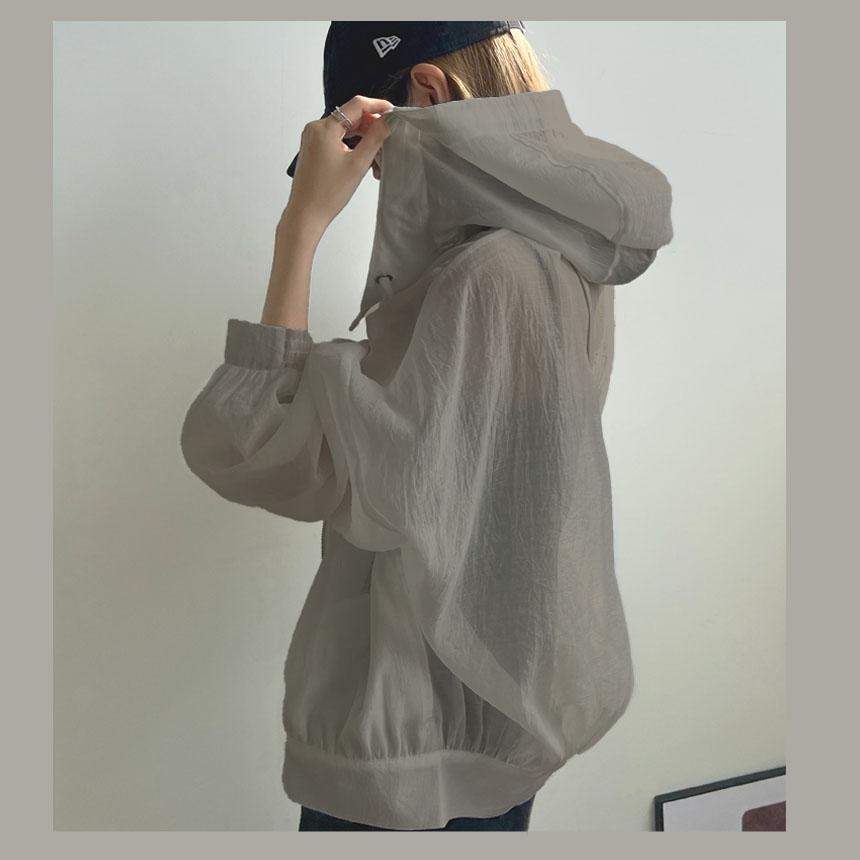dolce ホワイト フード付き　シースルーパーカー dolce ホワイト フード付き シースルーパーカー シースルー