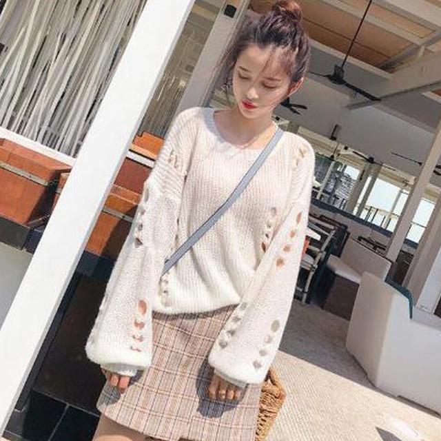 レディース ニット セーター 長袖 トップス 穴あき ゆったり 大きめ オルチャン 韓国ファッション お洒落 かわいい 白 ホワイト Vgab010 And Sherry 通販 Yahoo ショッピング