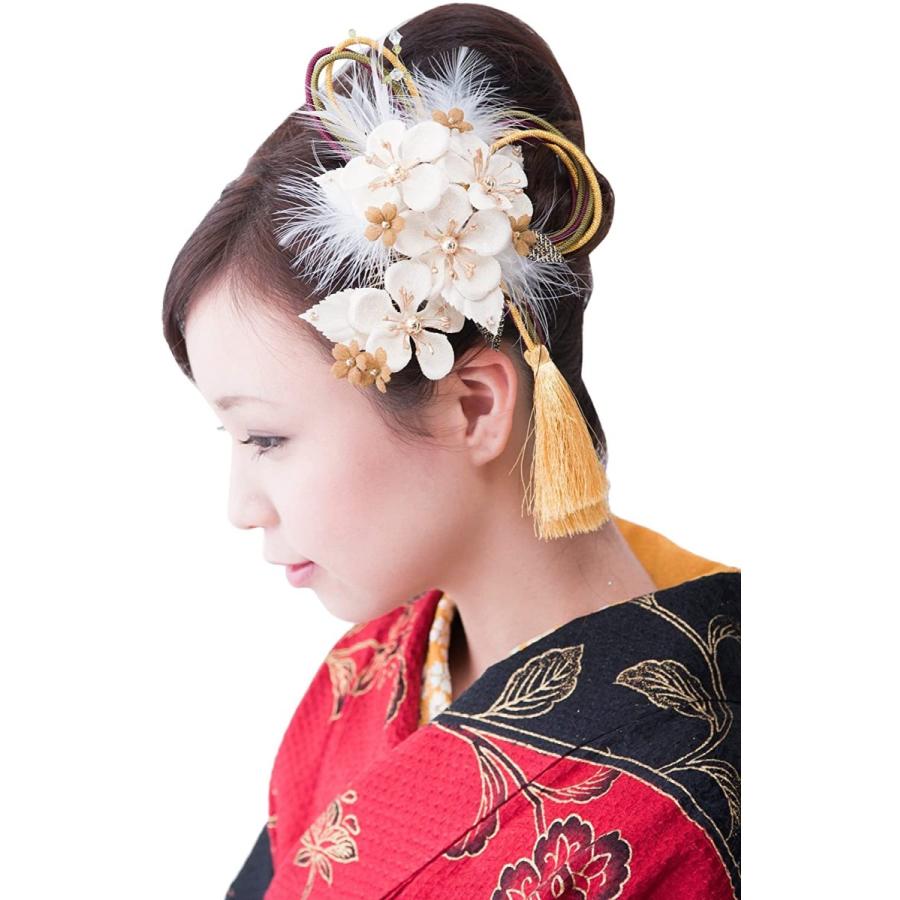 組紐付き花髪飾り かんざし 白 ホワイト 梅 成人式 着物 袴 和装 定番スタイル 卒業式 振袖 髪型