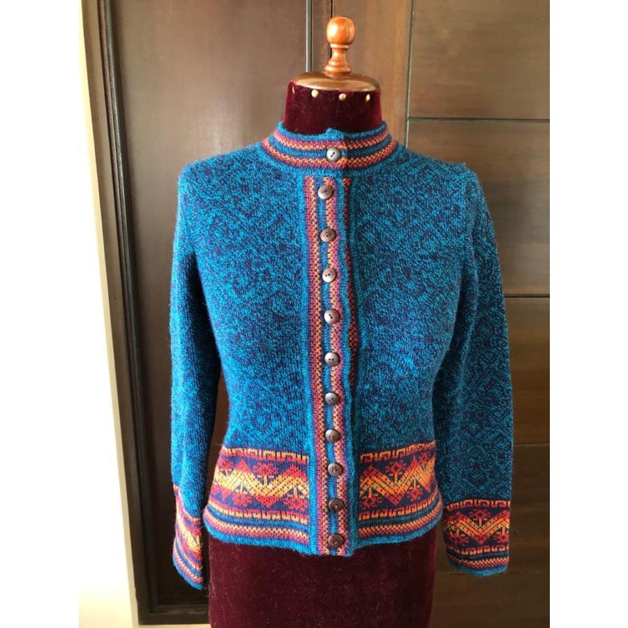 アルパカセーター カーディガン おしゃれ 温かい 青色 幾何学模様