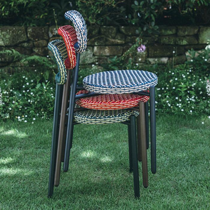 昭和レトロ 太郎&花子の家具 鉄製フレーム コーデュロイアウトドアチェア 赤 昭和レトロ 太郎&花子の家具 鉄製フレーム コーデュロイアウトドア