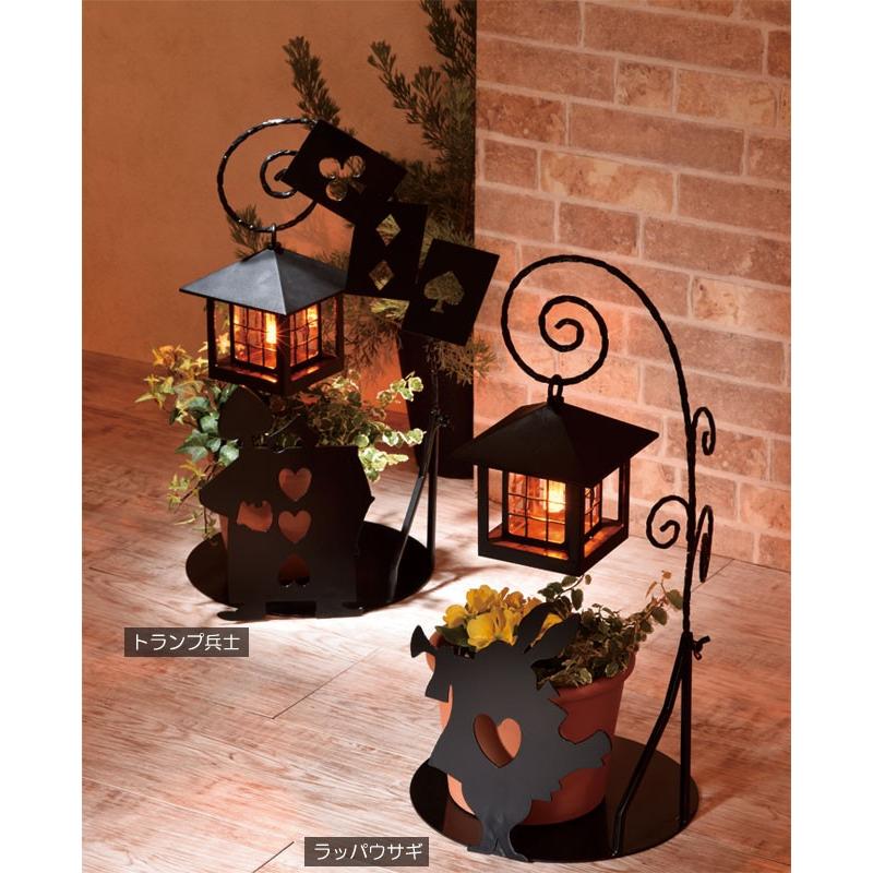 ソーラーライト 屋外照明 ガーデンライト 庭園灯 Led 不思議の国のアリス シルエットソーラー トランプ兵士 組立式 光センサー付 庭 照明器具 おしゃれ Sh0610 Stk アンドハウス Yahoo 店 通販 Yahoo ショッピング