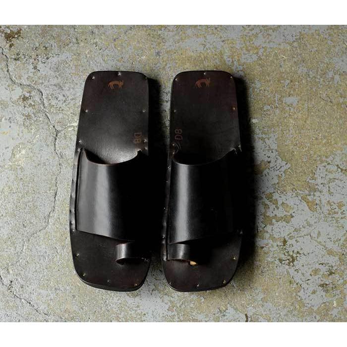 JUTTA NEUMANN ユッタニューマン ANIKO アニコ レザーサンダル  