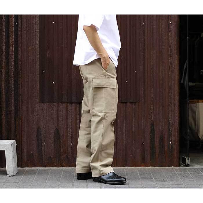 ビンテージ ドイツ軍 中綿入り モールスキンパンツ ベイカーパンツ 楽天市場】ドイツ軍 モールスキン カーゴパンツ オフホワイト