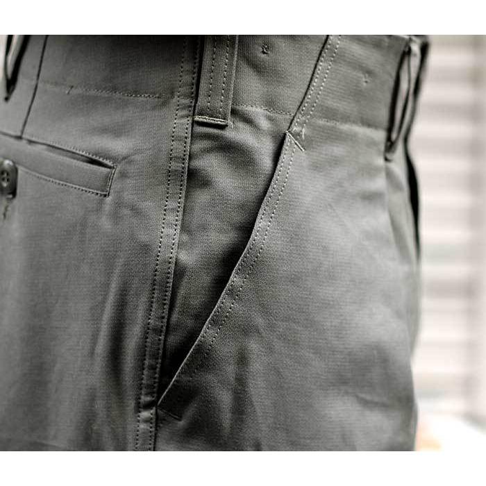 ドイツ軍 モールスキン カーゴパンツ オリーブグレー 軍パン デッド