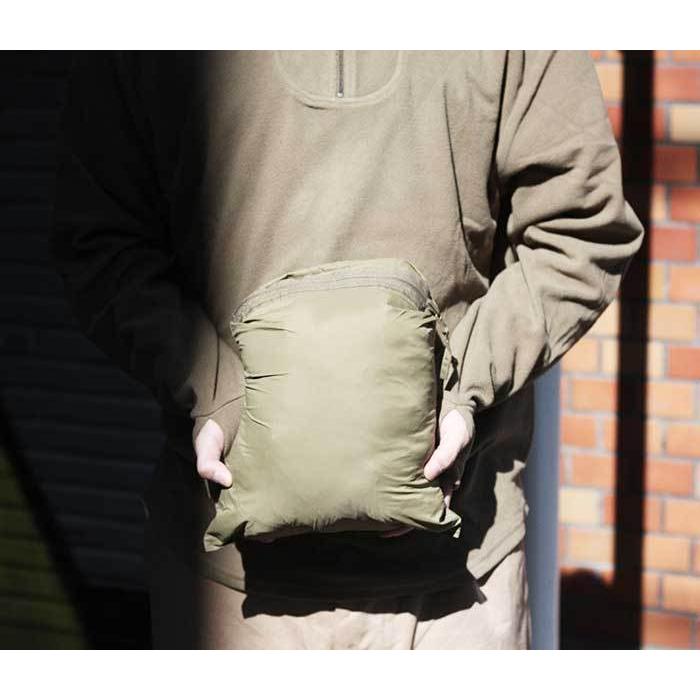 BRITISH ARMY イギリス軍 PCS 中綿 サーマルジャケット パーカー BRITISH ARMY イギリス軍 PCS 中綿 サーマルジャケット パーカー