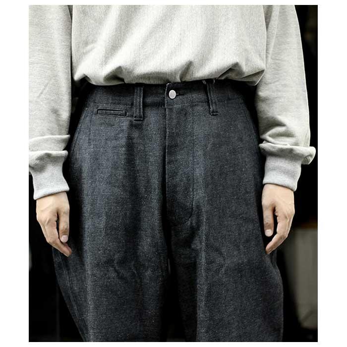 イートウツ E.TAUTZ ブラック デニム デニムパンツ CORE DENIM FILED