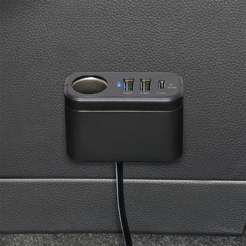 槌屋ヤック ZE106 YAC PD30W＋2USB＋ソケット セパレート 12V/24V共用