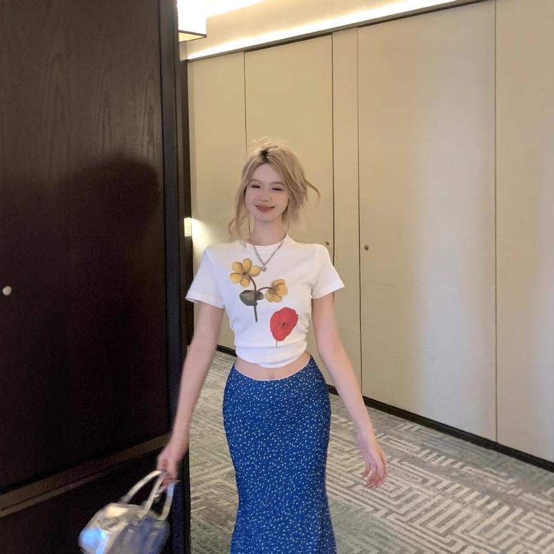レディース Tシャツ 半袖 クルーネック 花柄 プリント フラワー スリム