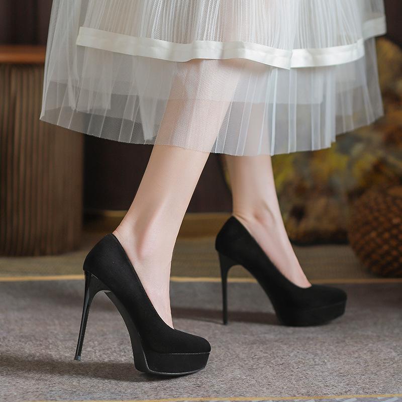 パンプス 厚底 ハイヒール ピンヒール 美脚 ラウンドトゥ ストーム 走れる 脱げない 結婚式 パーティー キャバ セクシー