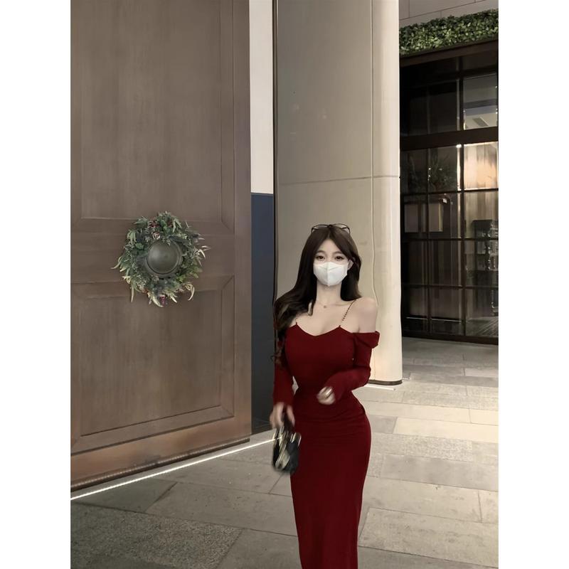 ロングワンピース タイト セクシー チェーンストラップ Vネック 長袖