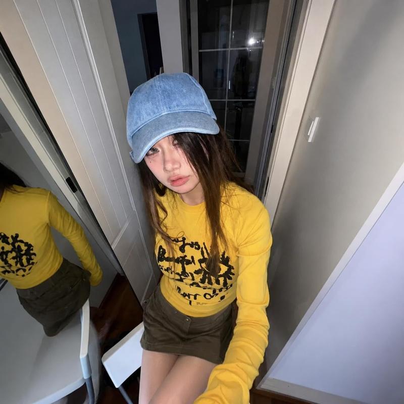ロンT レディース クロップド丈 長袖 Tシャツ Y2K ストリート タイト