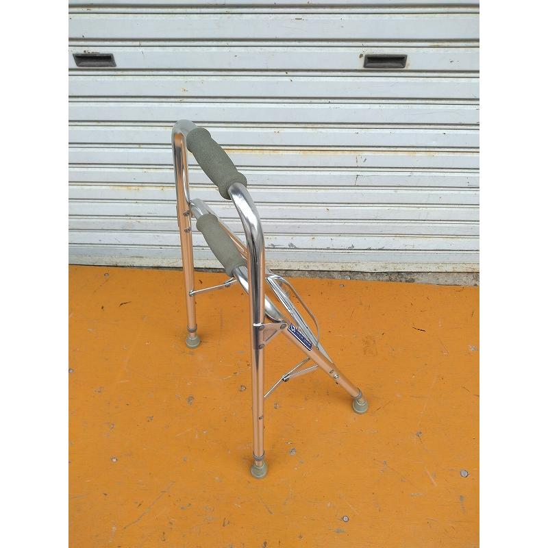 KM-24-1203-18  一部地域を除き送料無料　片手用　折りたたみ式リハビリ歩行器 KM-24-1203-18 一部地域を除き送料無料 片手用 折りたたみ式リハビリ