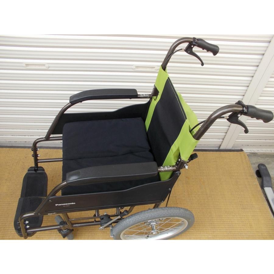 パナソニック VA1013 おでかけ車いすルッタ 38cm 介助式車椅子 車イス