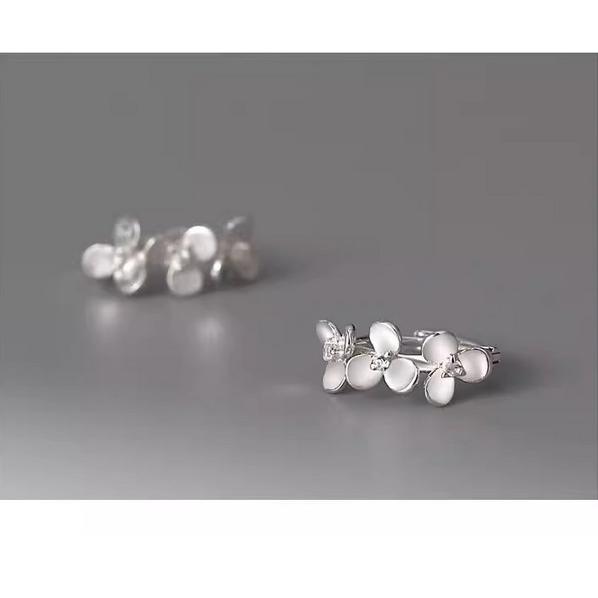 フープ ピアス 金属アレルギー対応 ハワイアン リングピアス プルメリアフラワー シルバー92 ピアス K18 両耳2点 | ブランド登録なし | 19