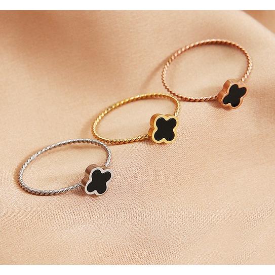 指輪 リング 細身 サージカルステンレス 四葉 クローバー ゴールド