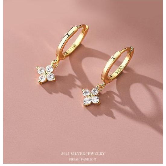 ピアス レディース フープピアス 花 フラワー スワロフスキー