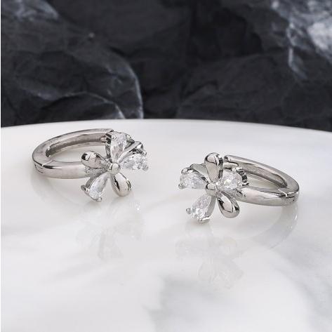 フープピアス レディース リングピアス 四つ葉 クローバー 花 フラワー