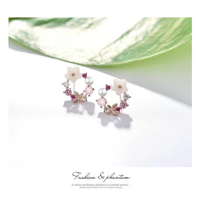 Swarovski ピンククリスタル フックピアス Lucent フープピアス, オクタゴンシェイプ, 小, ピンク | Swarovski