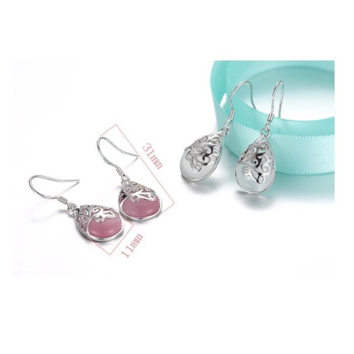 人気商品 アンジェラネットピアス レディース シルバー銀針925 クラリス ロングピアス 揺れる 猫目石 雫モチーフ スクロール 送料無料 Redoriente Net