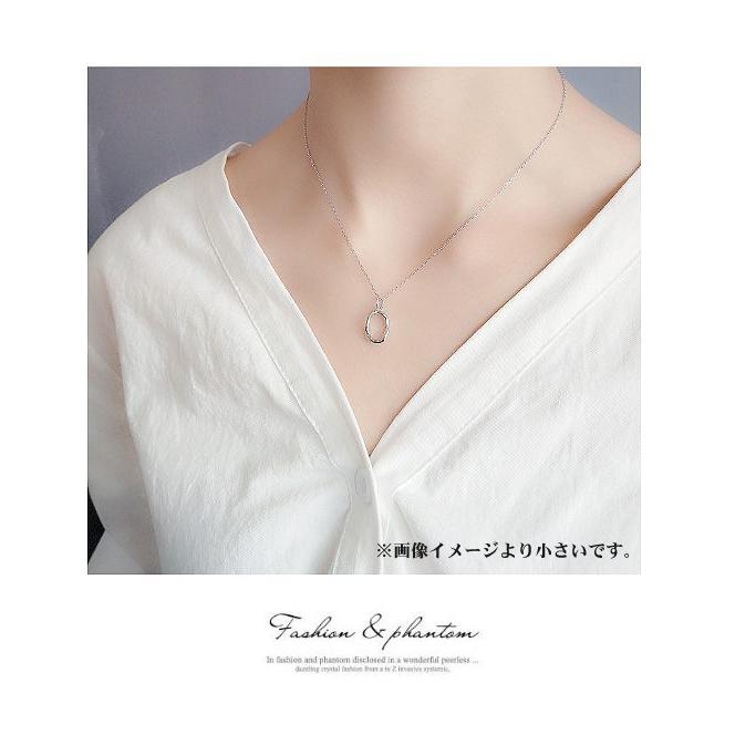 ネックレス レディース ペンダント リングワームエンブレム プラチナ 