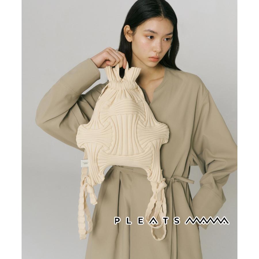 2026新ブランド！保証付 返品OK  PLEATS MAMA プリーツママ 日本 正規品  New Bow Backpack Glitter ニットバッグ 編み込み リュックバッグ バックパックの画像