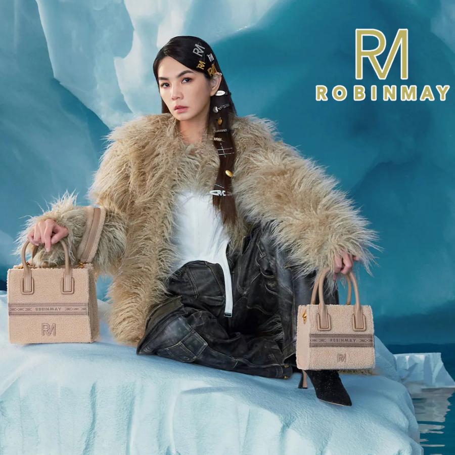 保証付 返品OK 正規品 2024 ROBINMAY ロビンメイ B256 月桂女神手提包 羊羔毛 レディース RM ラムウール ハンドバッグ ダブルストラップ ショルダー 大人気 ビーガン トートバッグ 高見えジャガード刺繍 台湾発 X Ella 30代 40代 50代 60代 公式 カジュアル ボア バッグ 保証付 返品OK 正規品 2025 ROBINMAY ロビンメイ B256 月桂女神手提包