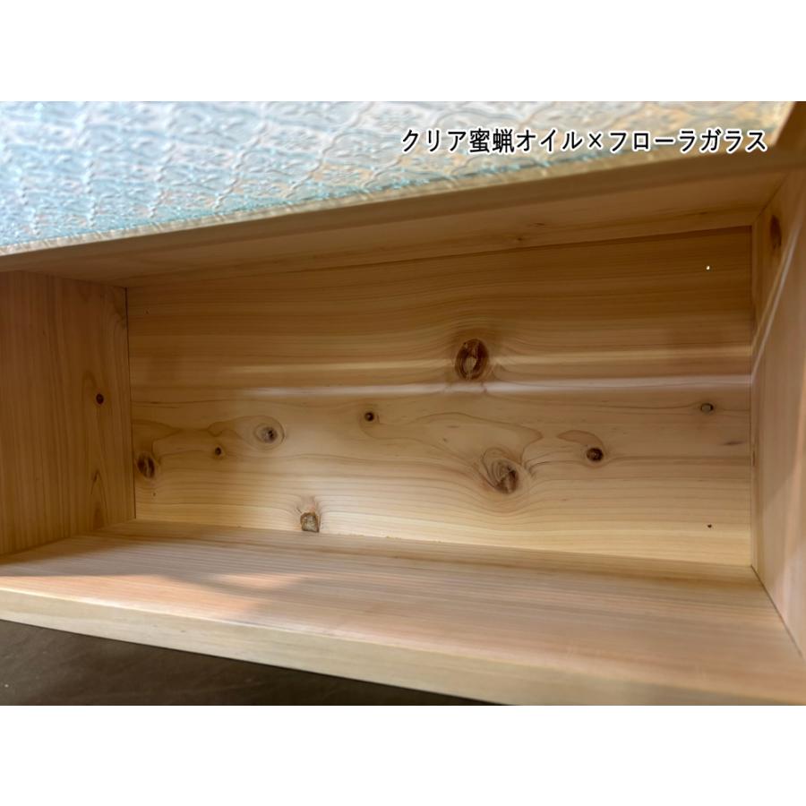 キャビネット クリア蜜蝋オイル フローラガラス 二枚扉 110×20×26cm フラップアップ 真鍮つまみ 壁掛け 木製 ひのき ハンドメイド 受注製作_9