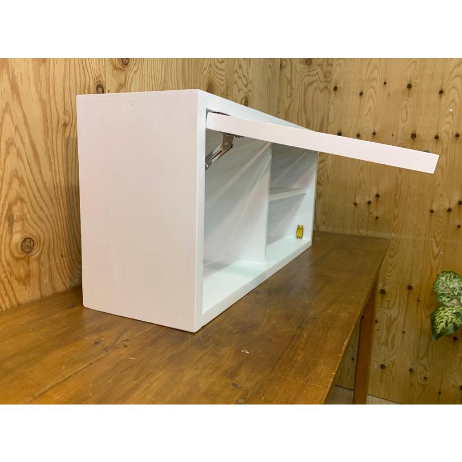 キャビネット 横型 ト型棚付き フラップアップ 65×19×30cm マットホワイト 透明ガラス 真鍮つまみ 背板あり 木製 ひのき ハンドメイド 受注製作_4
