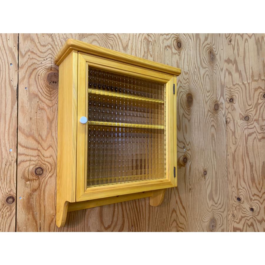 キャビネット ペグ付き クロスガラス扉 壁掛け 37×14×47cm ナチュラル 木製 ヒノキ ハンドメイド 受注製作_3