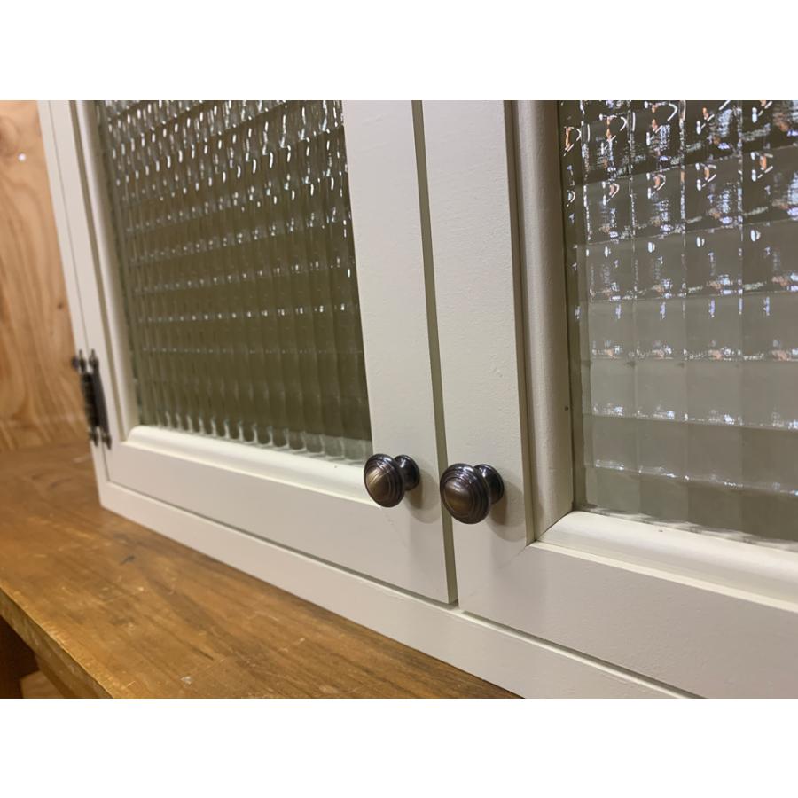 吊り戸棚 チェッカーガラス アンティークホワイト 64×31×50cm 真鍮 キャビネット 木製 ひのき ハンドメイド 受注製作 - 8