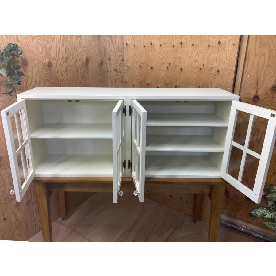 ハンドメイド　扉つきロングシェルフ120　アンティークホワイト ハンドメイド 扉つきロングシェルフ120 アンティークホワイト