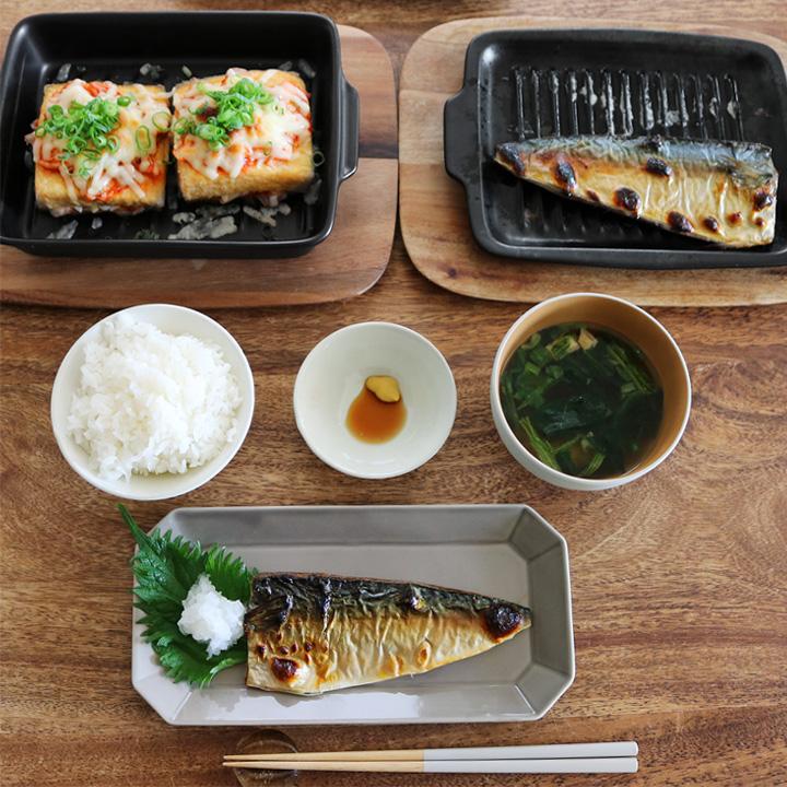 アンジェ限定カラー イブキクラフト モアグリラー ツールズ グリルプレート グリルパン 魚焼きグリル 蓋付き 日本製 オーブン料理 耐熱陶器 yrh |  | 02