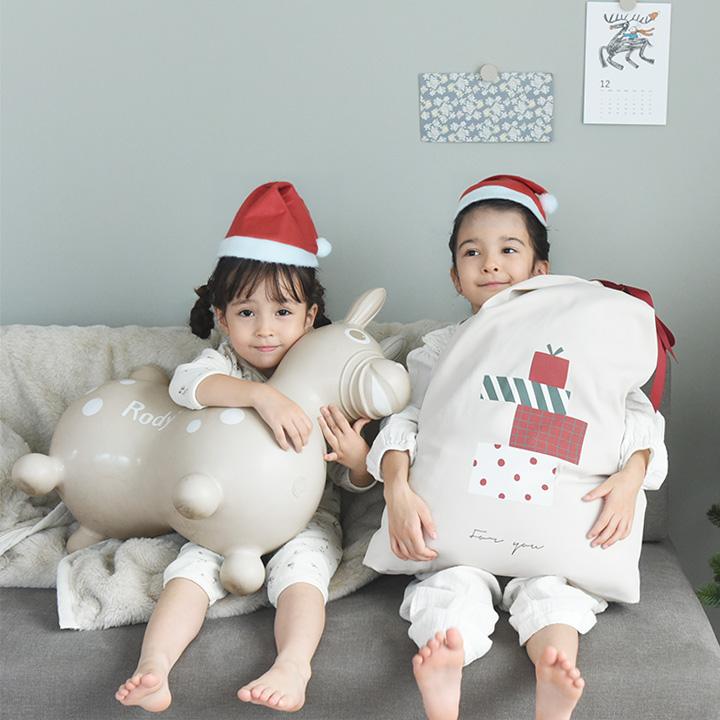 【新品】ロディ　ninonino ニーノニーノ　kukka ja puu ピンク 無料ラッピング承ります】ロディ ninonino ニーノニーノ 乗用ロディ