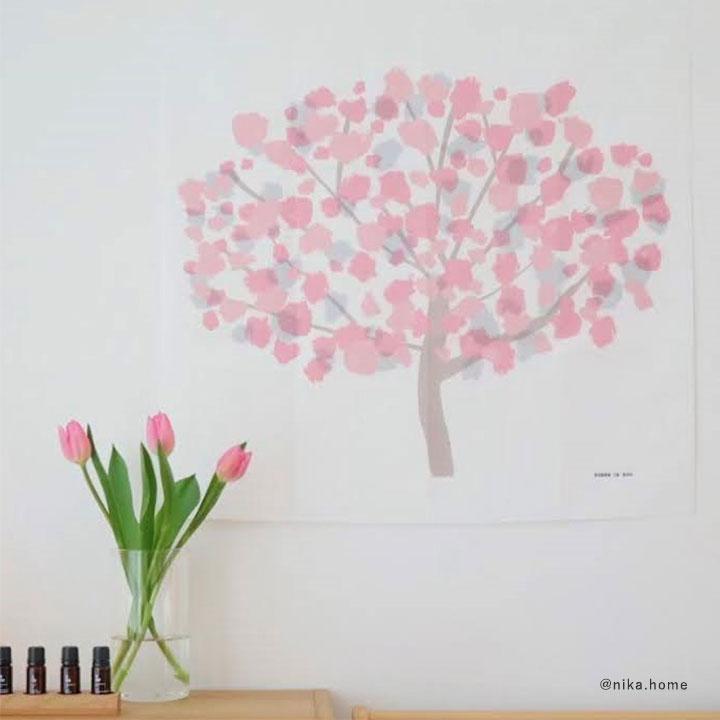 kukka ja puu（クッカヤプー） 春 タペストリー 壁掛け 70×70cm