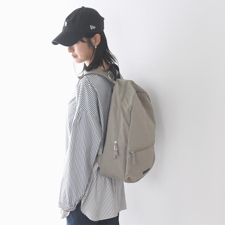 ソレイユ 旅行にも使える 軽い 撥水 リュック トラベル 旅行／SOLEIL【雨の日】 |  | 17