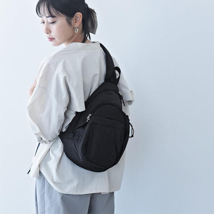 アンジェ別注色 7ポケット多機能 ママカルボディバッグ 撥水 抗菌防臭