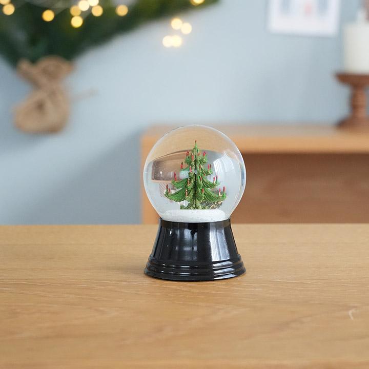 スノードーム││クリスマスキャッツ│127 スノードーム