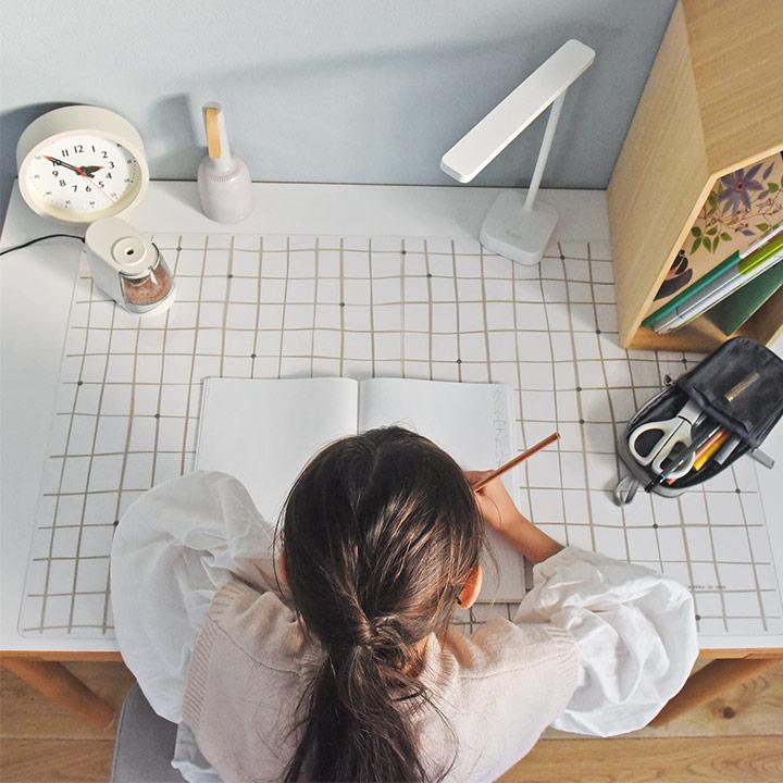 kukka ja puu デスクマット 80&times;50cm 学習机 小学生 透明／クッカヤプー【送料無料】