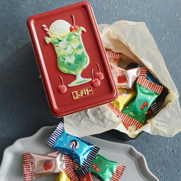 メリーチョコレートはじけるキャンディチョコレート缶 4個セット メリーチョコレート はじけるキャンディーチョコレート。 アソート