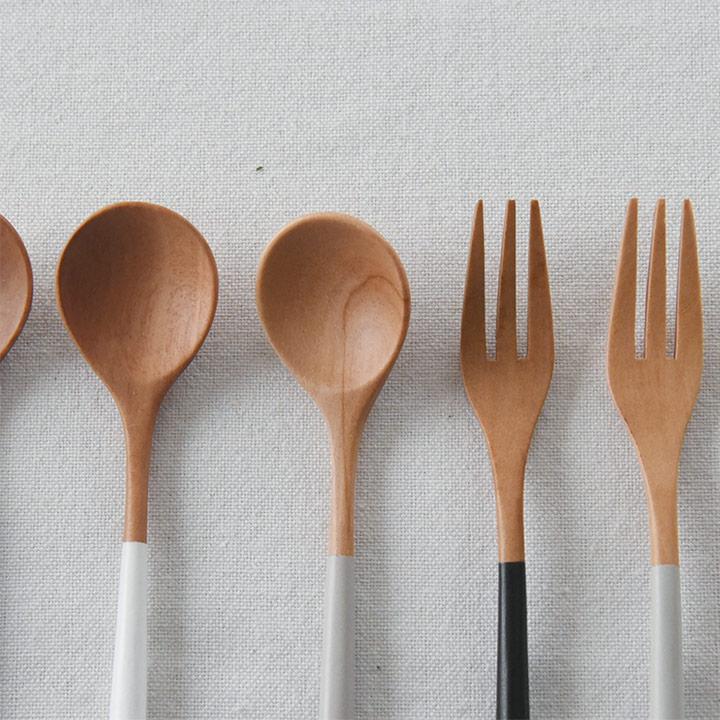 スマイル　木製の巨大なスプーンとフォーク　オブジェ　置物　インテリア スマイル様専用 木製の巨大なスプーンとフォーク オブジェ 置物