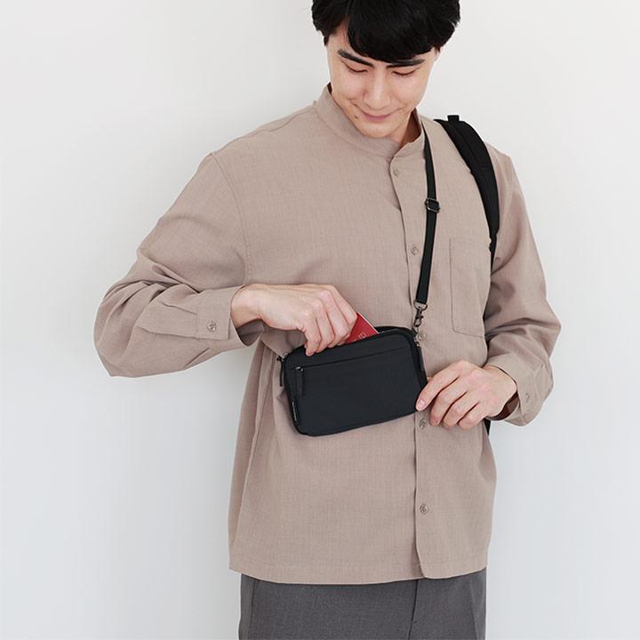 bon moment（ボンモマン） 家族分のパスポートが入る3way パスポート