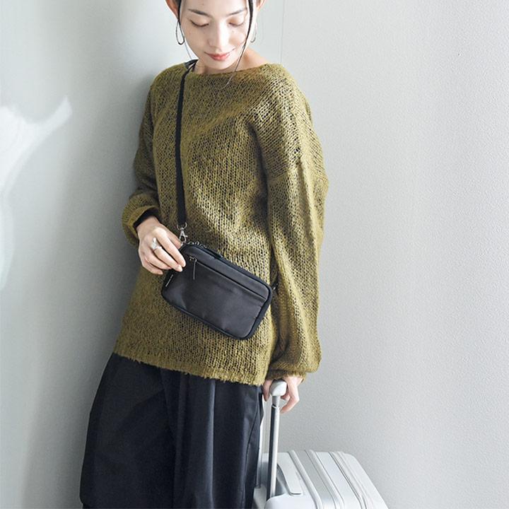 bon moment（ボンモマン） セキュリティポーチ 家族分のパスポートが